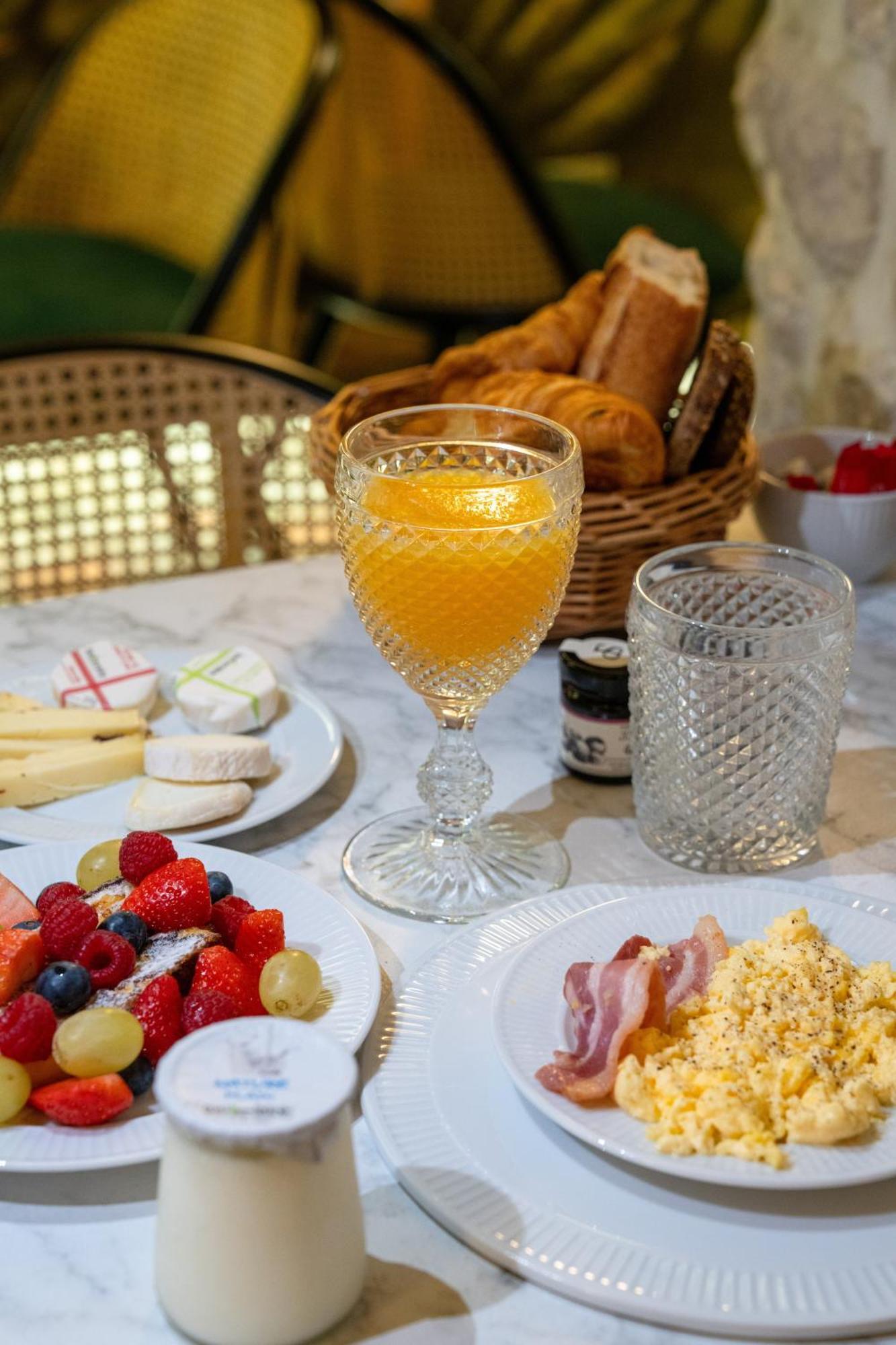 פריז Hotel De Fleurie - Saint-Germain-Des-Pres מראה חיצוני תמונה